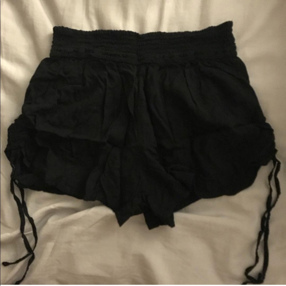 hollister shorts size xs